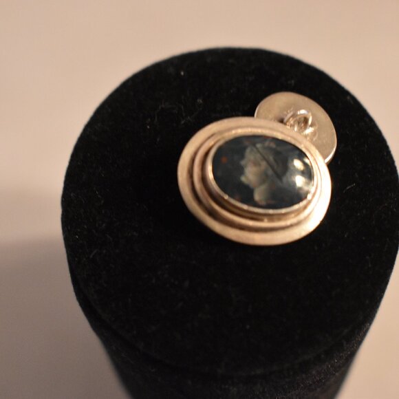 Pair of Sterling Silver and Bloodstone Intaglio Cufflinks – Jewelers Tag ($650) - Picture 5 of 10